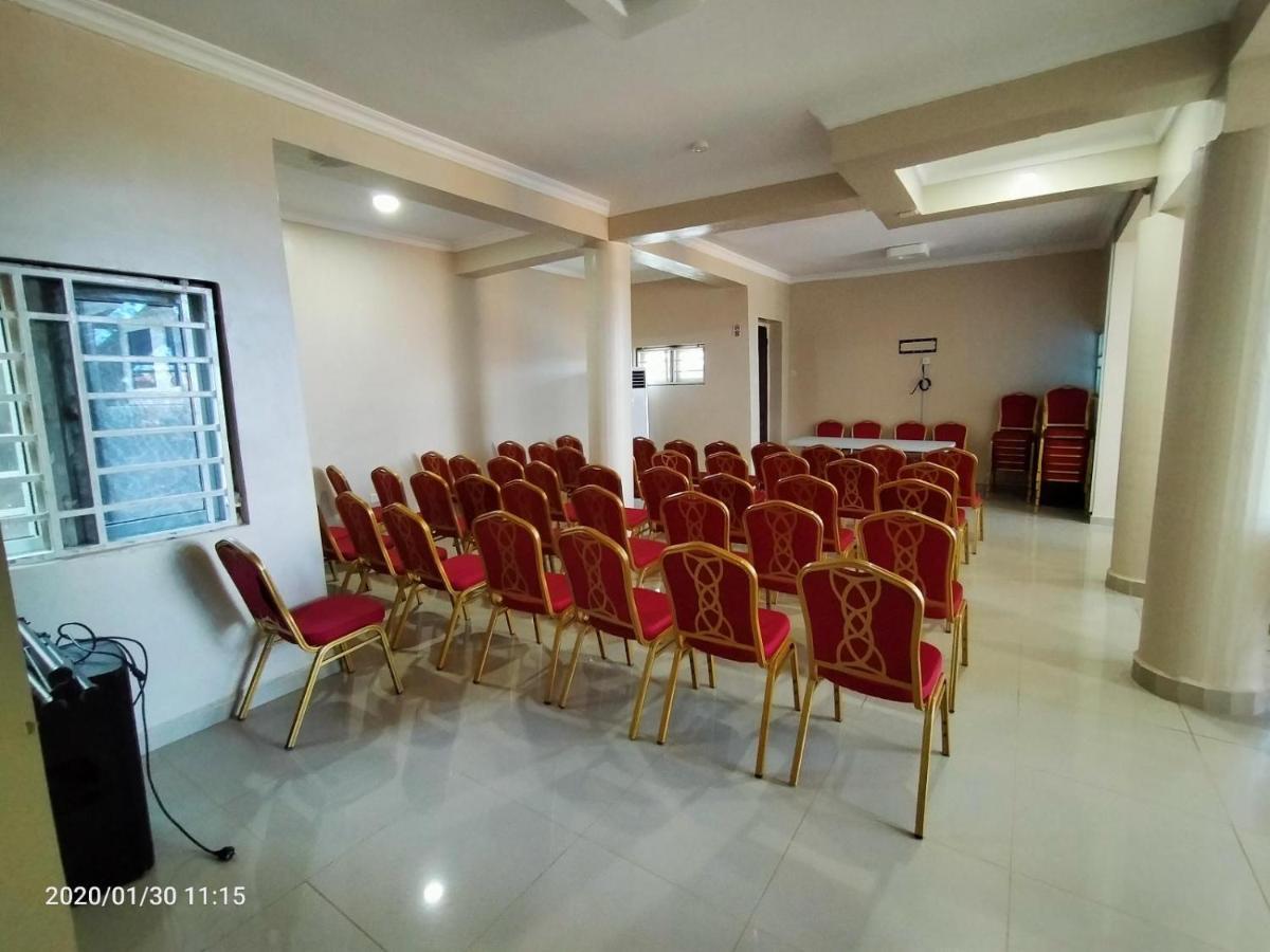 The Beckett Suites Abuja Exterior foto